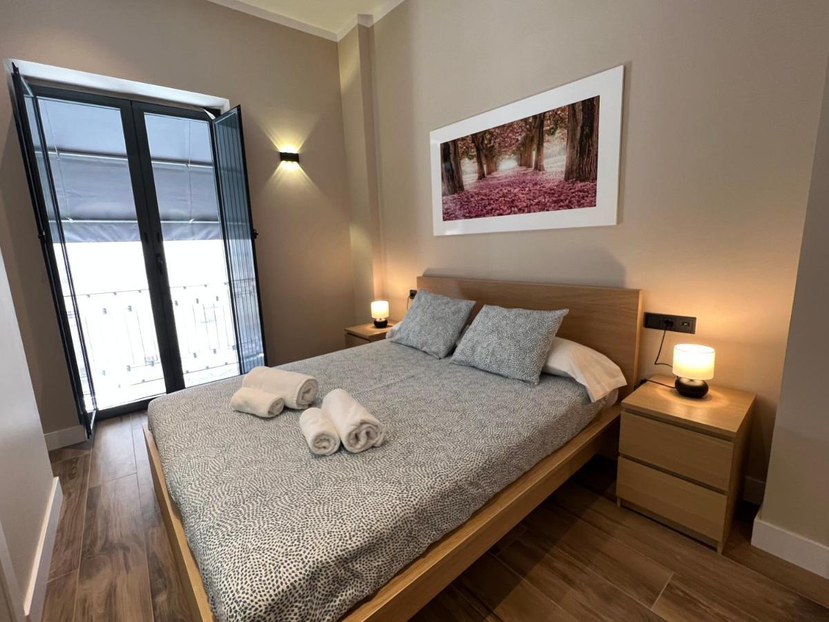 Deluxe Twobedroom Apartment Seville Downtown Exterior foto