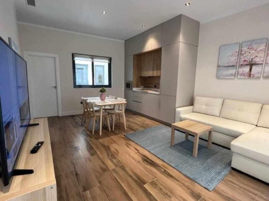 Deluxe Twobedroom Apartment Seville Downtown Exterior foto